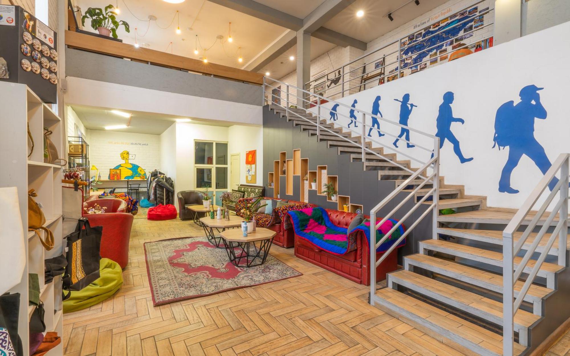 Ololofreelander Hostel&Coworking Bishkek Esterno foto
