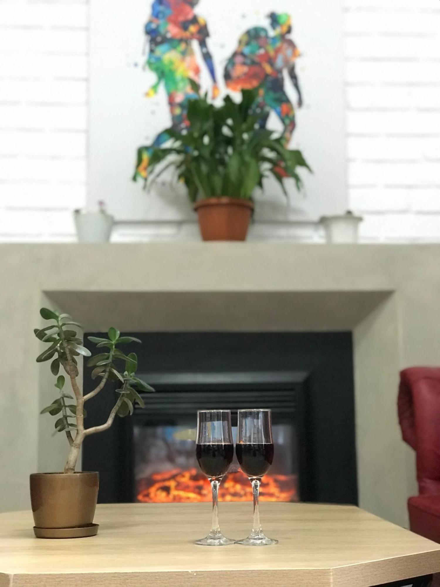 Ololofreelander Hostel&Coworking Bishkek Esterno foto